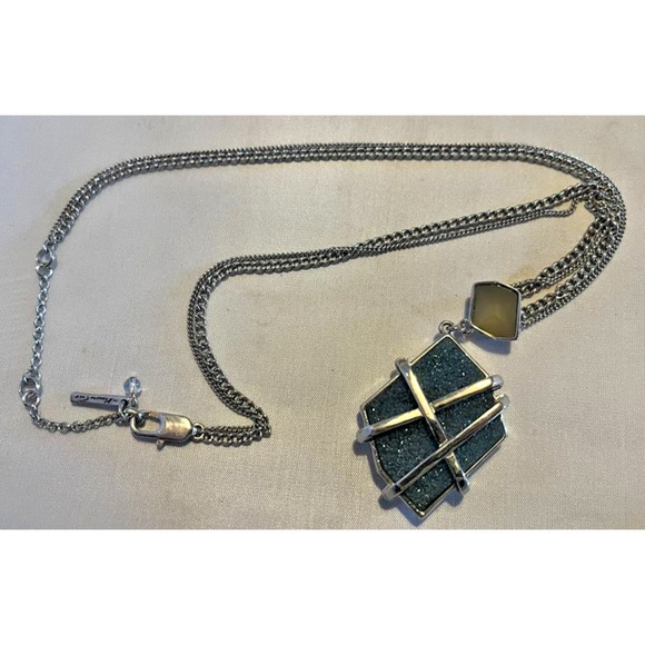 Kenneth Cole Necklace Pendant 'Druzy' Silver Tone - Picture 1 of 4